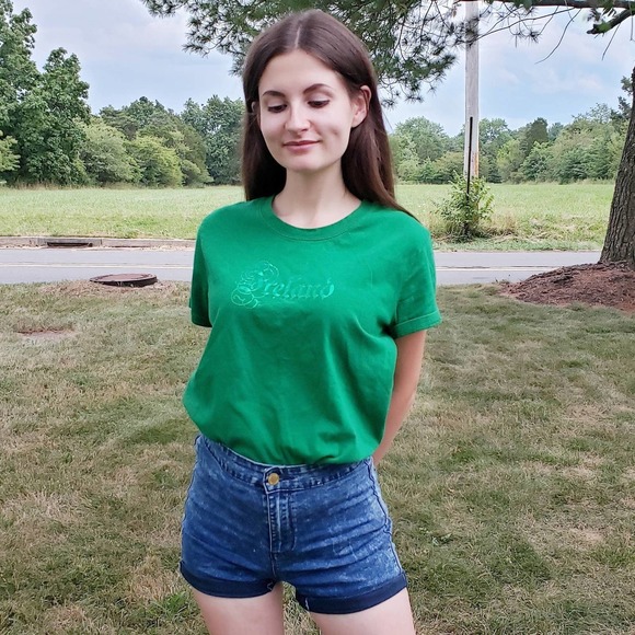 Y2k Ireland Tee - Picture 9 of 9